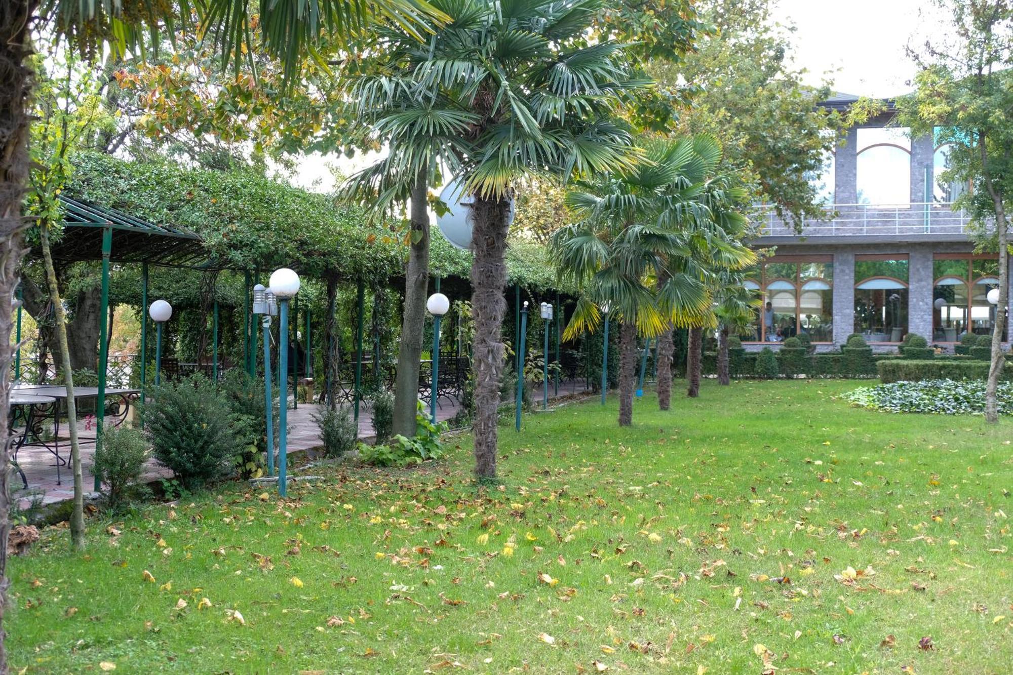 שקודר Buna Park Hotel מראה חיצוני תמונה