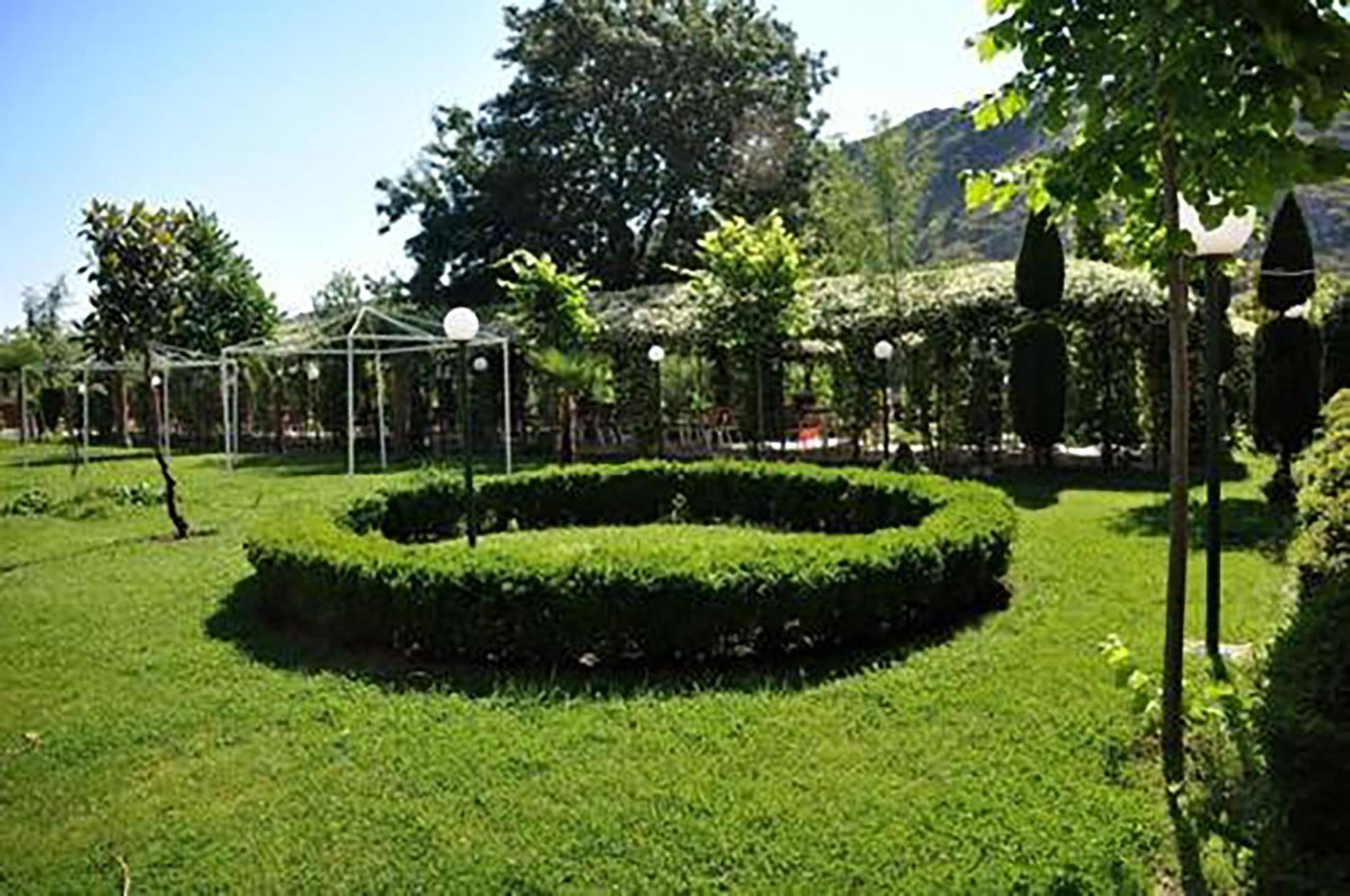 שקודר Buna Park Hotel מראה חיצוני תמונה